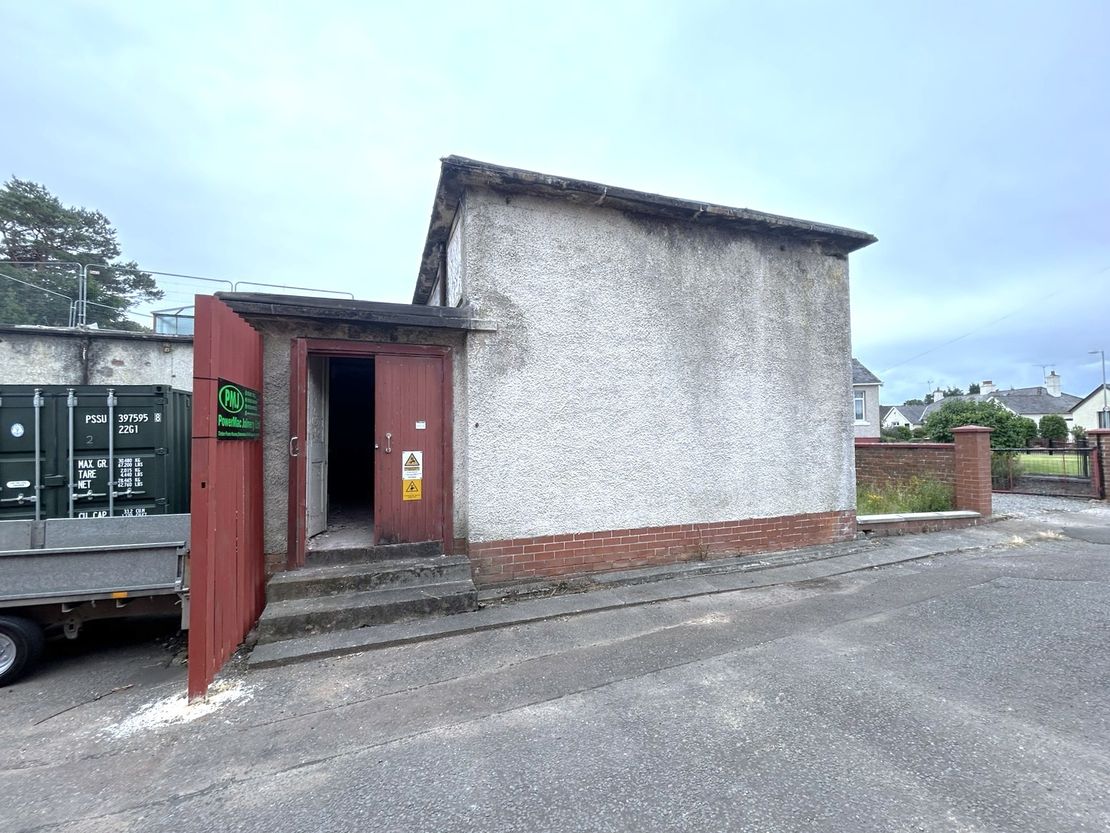 Former Office / Store, Marchmount Avenue, Dumfries, Dumfries And Galloway, DG1 1NR
