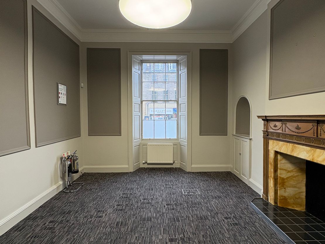 110 George Street, Edinburgh, EH2 4LH