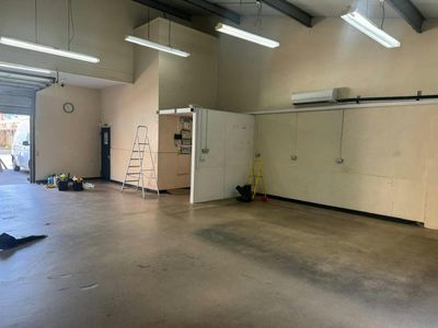 Property Image for Unit 19, Windmill Farm Business Centre, Bristol, BS3 4DB