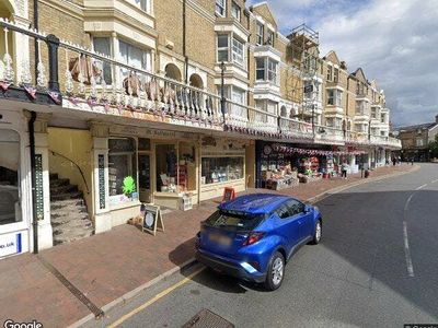 Property Image for 32 Monson Road, Tunbridge Wells, TN1 1LU