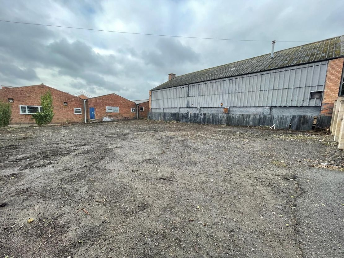 Car Sales Pitch, Dawsons Lane, Barwell, Leicestershire, LE9 8BE
