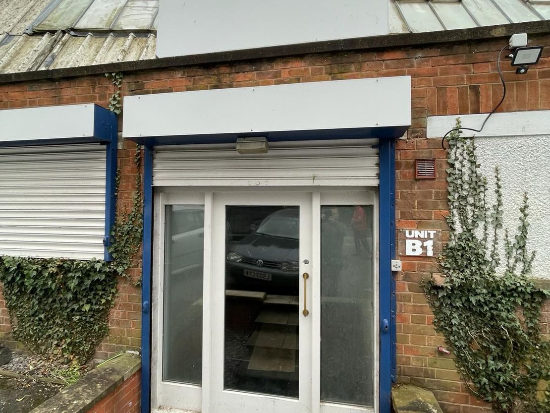 Car Sales Pitch, Dawsons Lane, Barwell, Leicestershire, LE9 8BE
