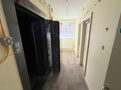 Property Image for Lloyds Bank House, Stratford Road, Alcester B49 5AU
