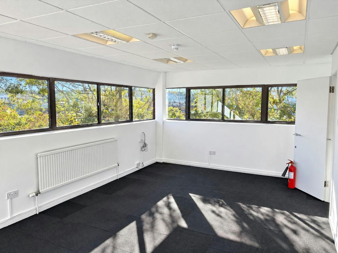 7 Harold Close, The Pinnacles, Harlow, CM19 5TH