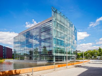 Property Image for 400, South Oak Way, Green Park, Reading, RG2 6AD