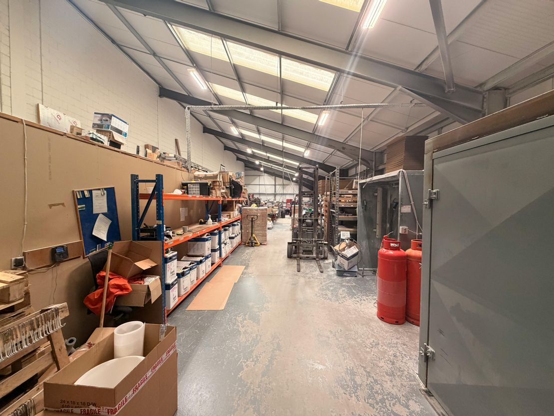 9F Farnham Trading Estate, Farnham, GU9 9NN