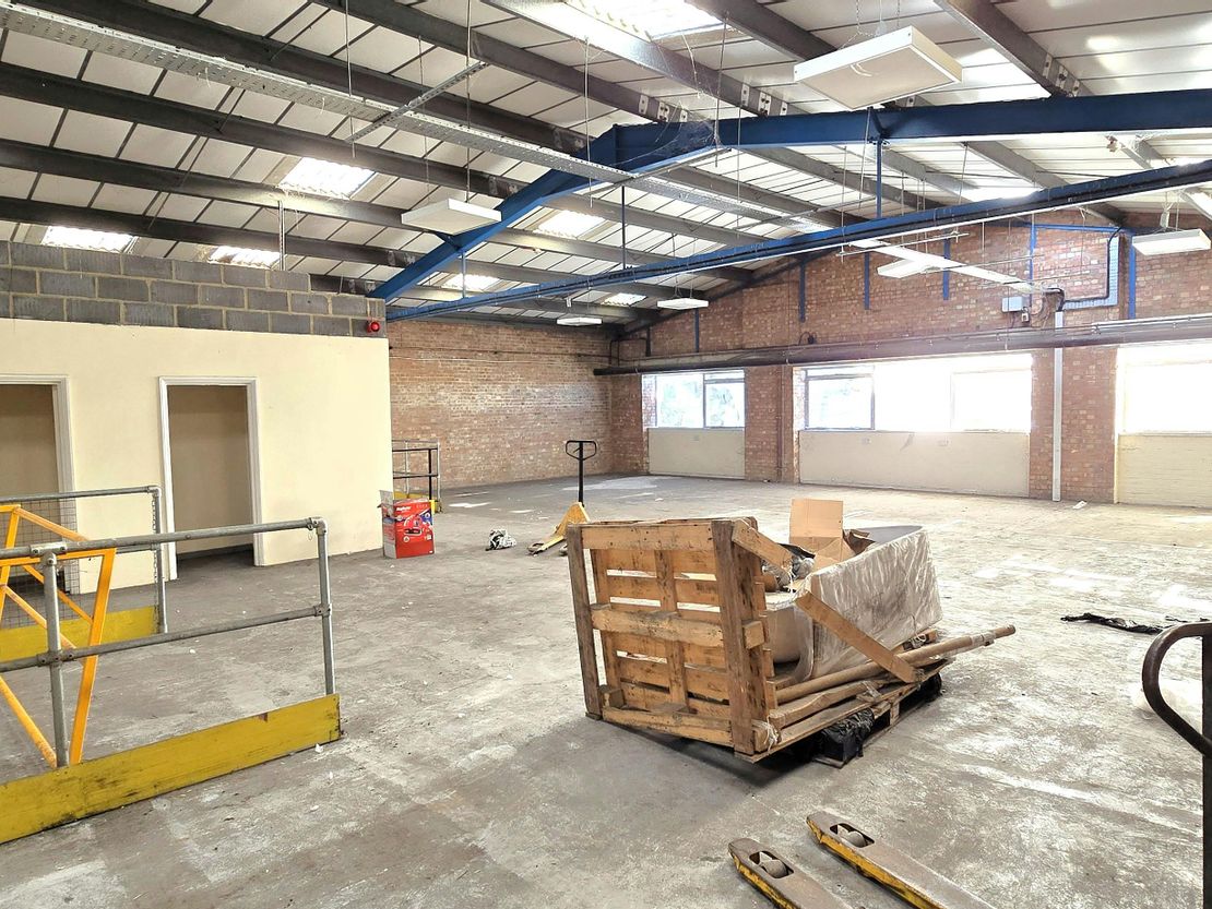 Unit 3 & Unit 5, Lancing Business Park, Blenheim Road, Lancing, BN15 8UQ