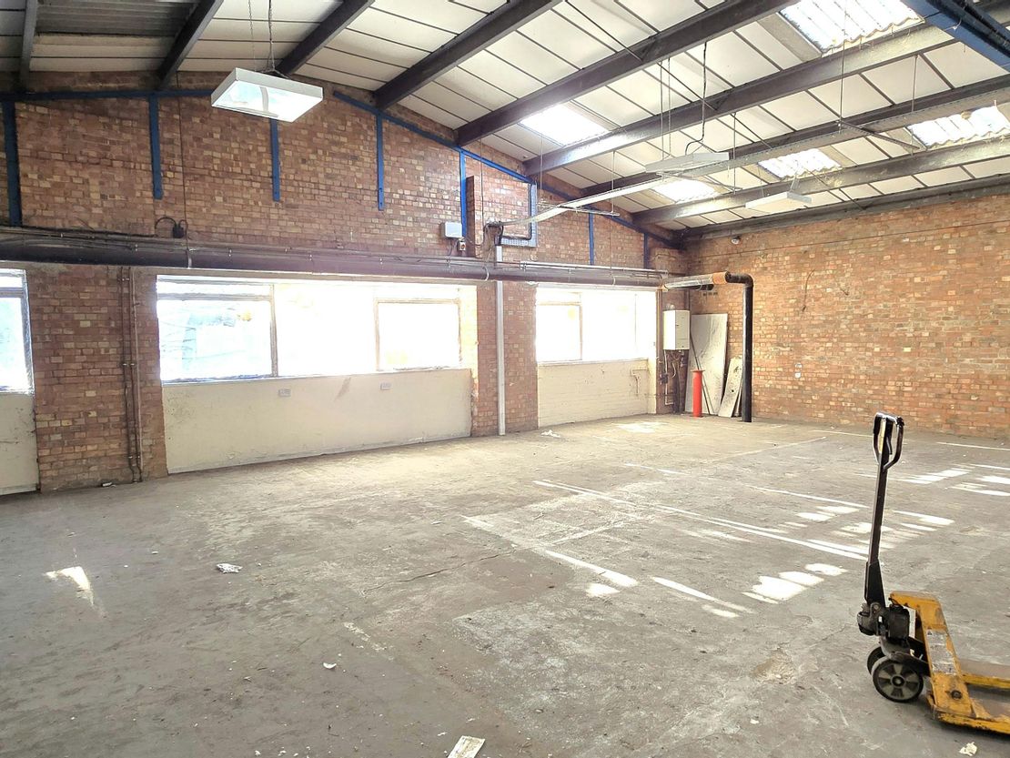 Unit 3 & Unit 5, Lancing Business Park, Blenheim Road, Lancing, BN15 8UQ