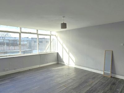 Property Image for Unit 12, Unit 13 & Unit 14, Lyndean Industrial Estate, Felixstowe Road, Abbey Wood, London, SE2 9SG