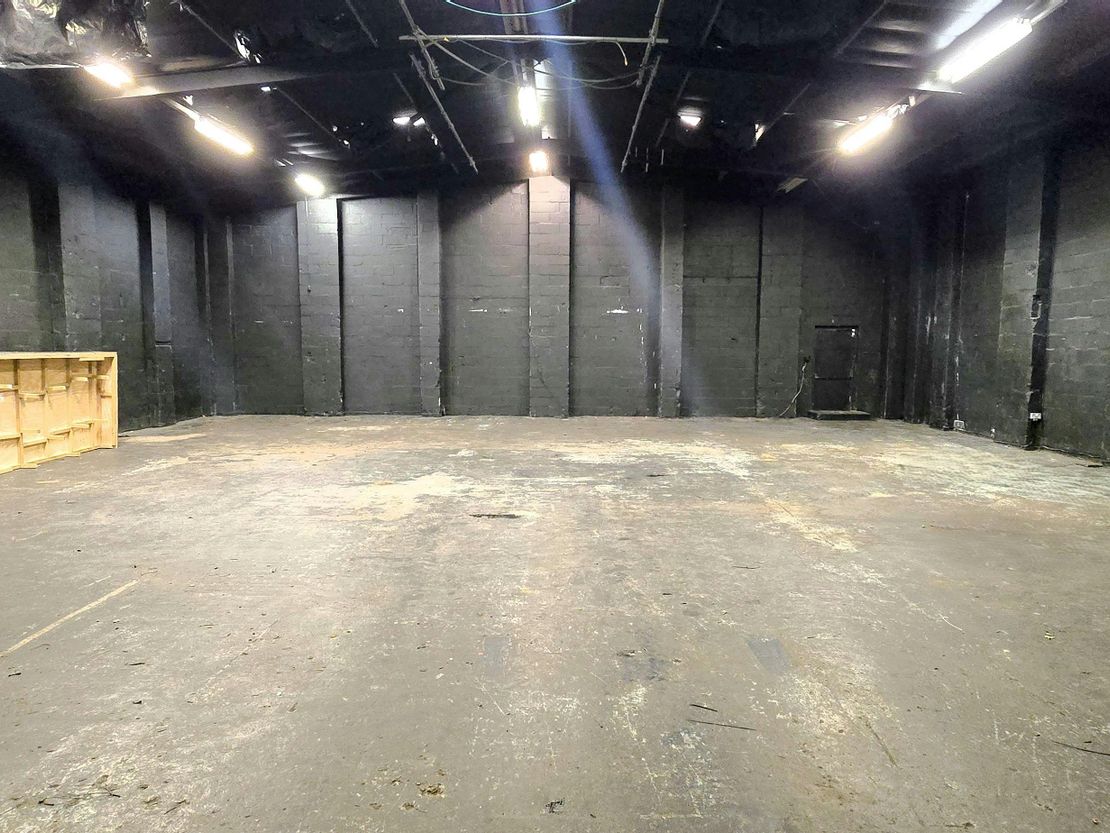 Unit 12, Unit 13 & Unit 14, Lyndean Industrial Estate, Felixstowe Road, Abbey Wood, London, SE2 9SG
