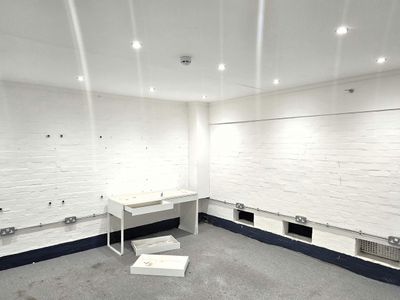 Property Image for Unit 2, Lyndean Industrial Estate, Felixstowe Road, Abbey Wood, London, SE2 9SG