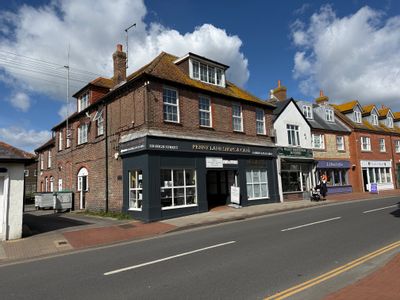 Property Image for 118 High Street, Selsey, Chichester, West Sussex, PO20 0QG