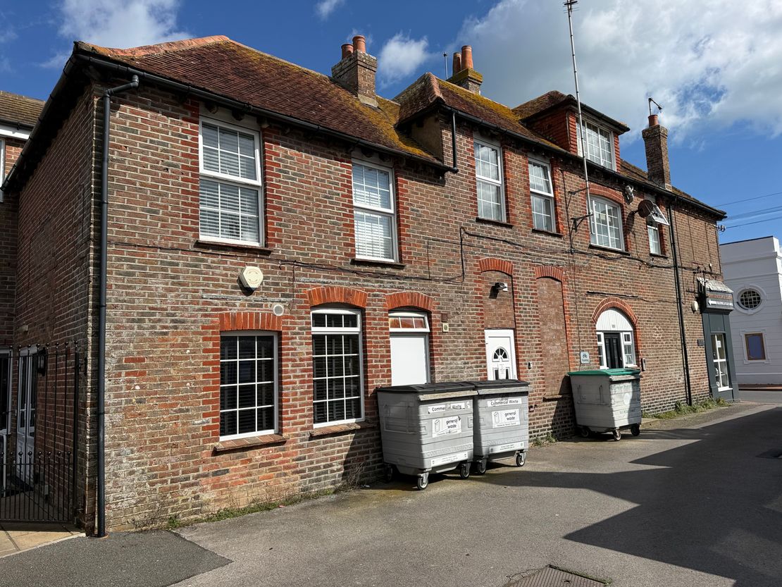 118 High Street, Selsey, Chichester, West Sussex, PO20 0QG