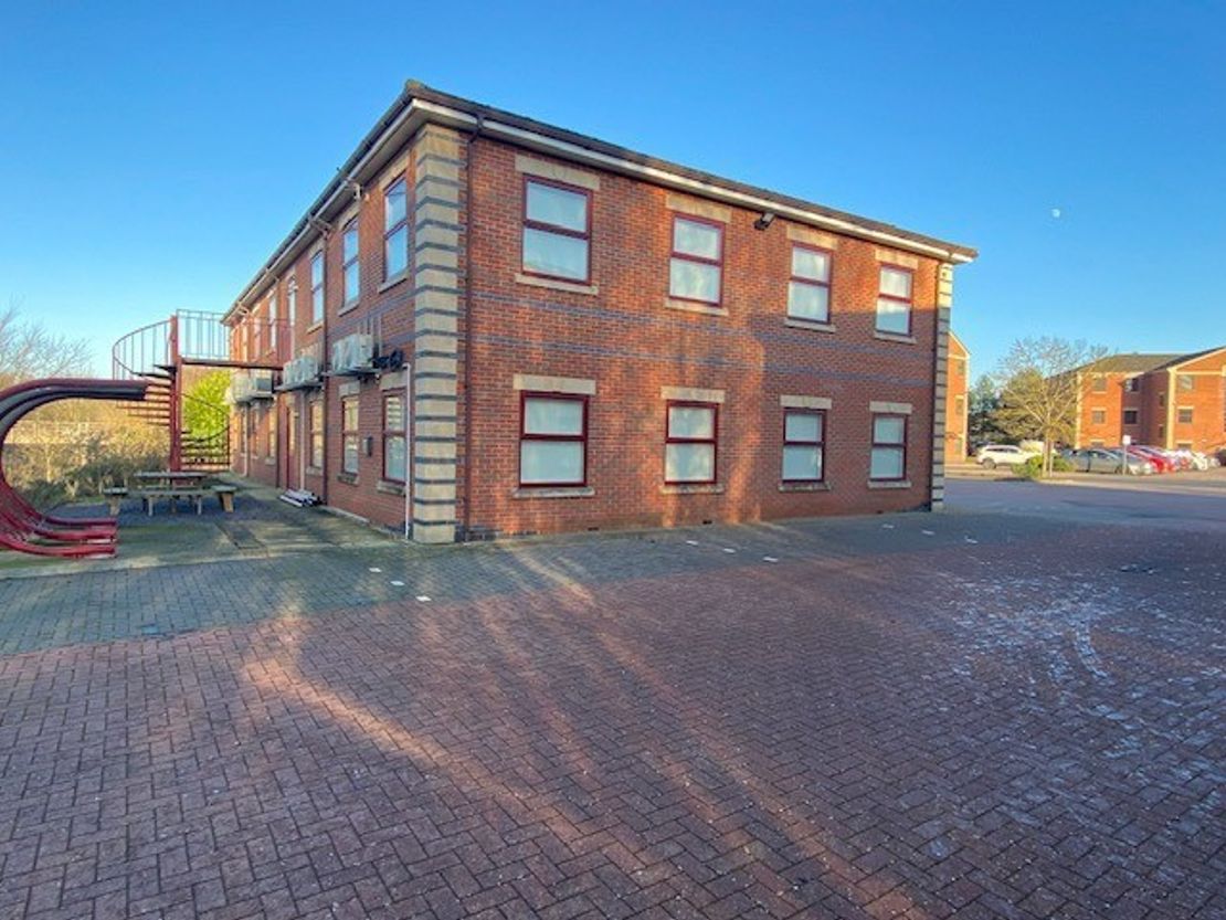 4 Franklin Court, Stannard Way, Priory Business Park, Bedford, MK44 3JZ