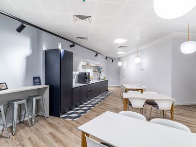 Property Image for 6th Floor, 100 Avebury Boulevard, Milton Keynes, MK9 1FH