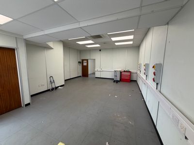 Property Image for 5 6 & 7, Potters Lane, Kiln Farm, Milton Keynes, MK11 3HE