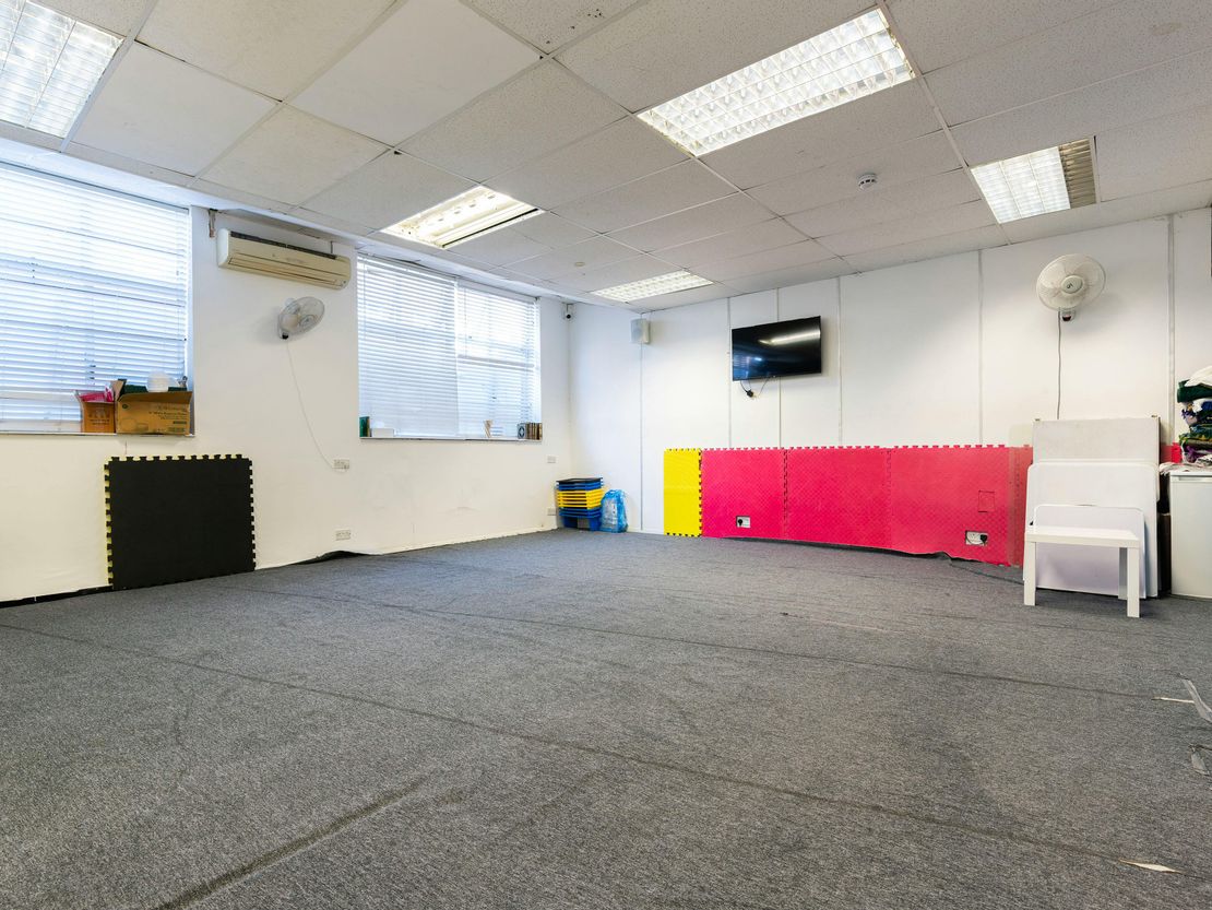 500 Sunleigh Road, Wembley, HA0 4NF