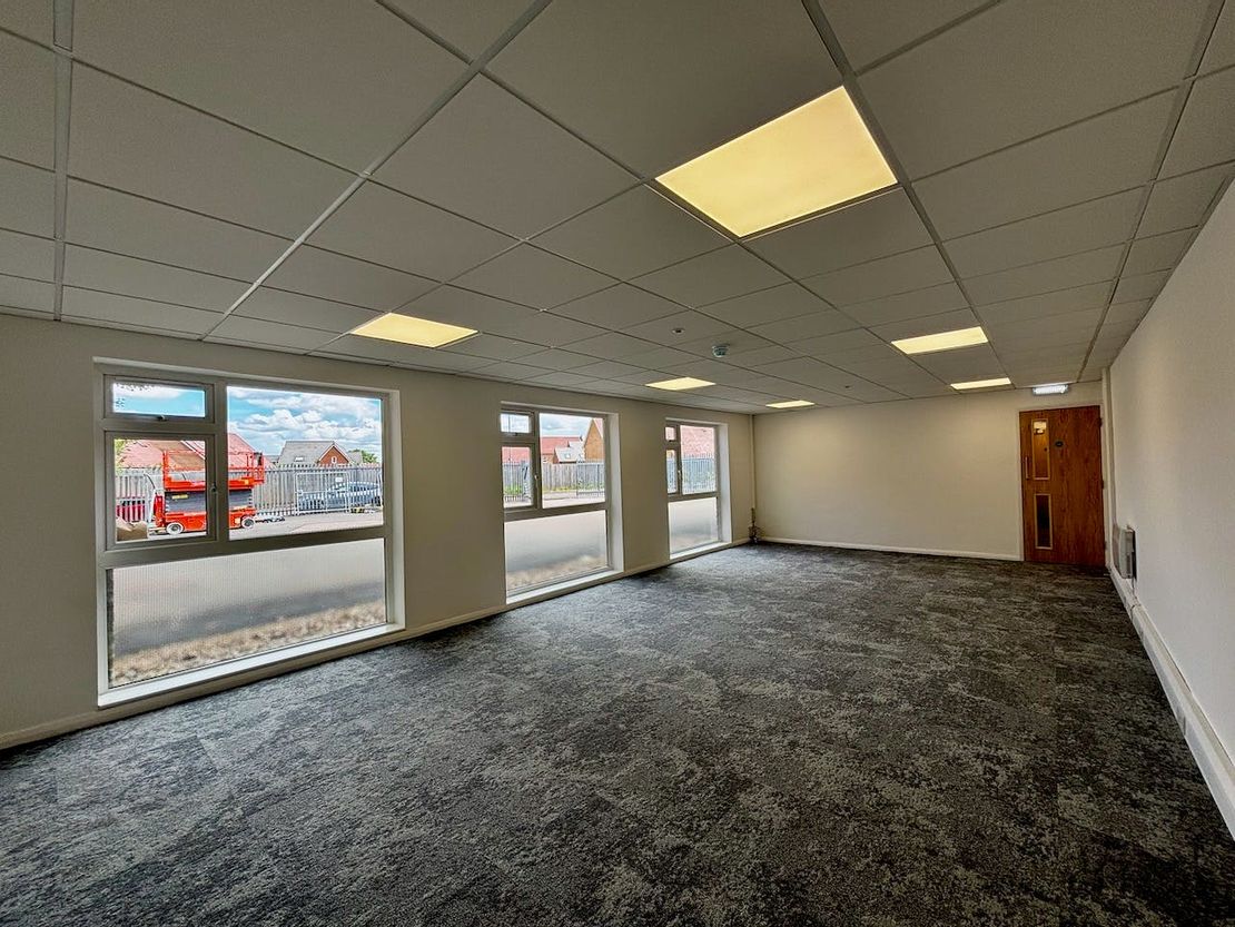 Unit 4 Frenchs Avenue, Dunstable, LU6 1BH