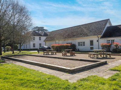 Property Image for Inhurst House, Brimpton Road, Baughurst, Tadley, RG26 5JJ