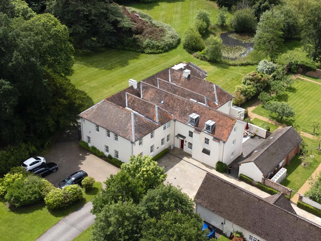 Inhurst House, Brimpton Road, Baughurst, Tadley, RG26 5JJ