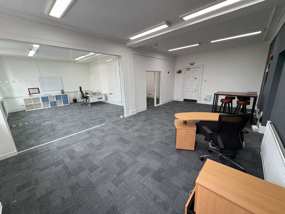 First Floor Canute Chambers, Ocean Way, Southampton, Hampshire, SO14 3TU