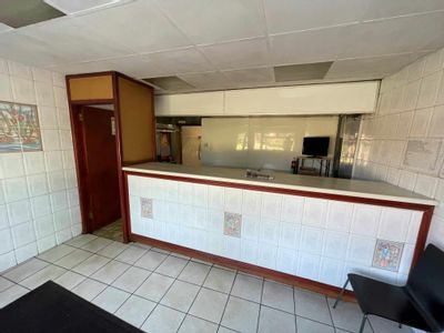 Property Image for 809 High Street, Stoke-on-Trent, ST6 5QH