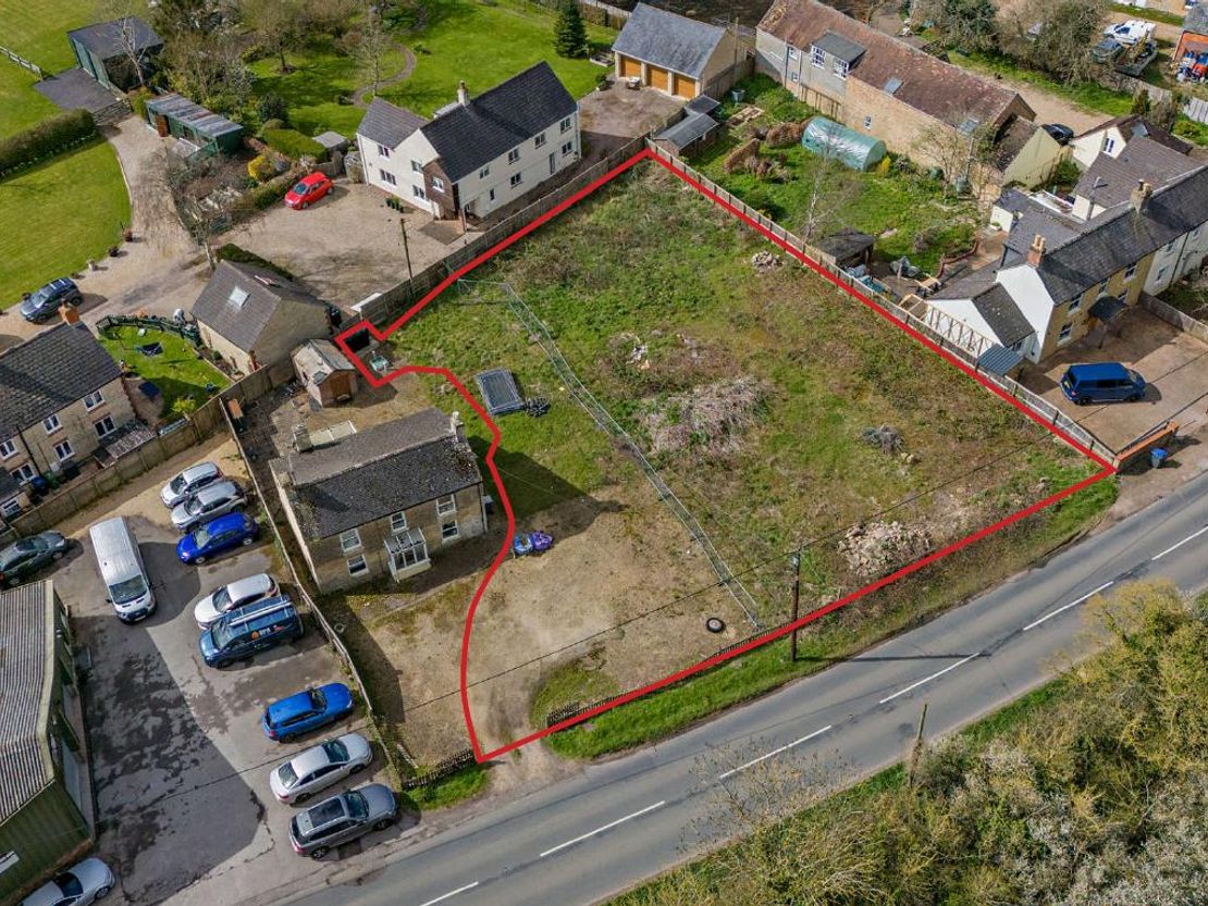 Land At Laceys House, B4042, Brinkworth, Chippenham, Wiltshire, SN15 5DF