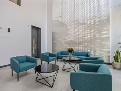 Property Image for Great Victoria Street, 32-36, Belfast, County Antrim, United Kingdom, BT2 7BA