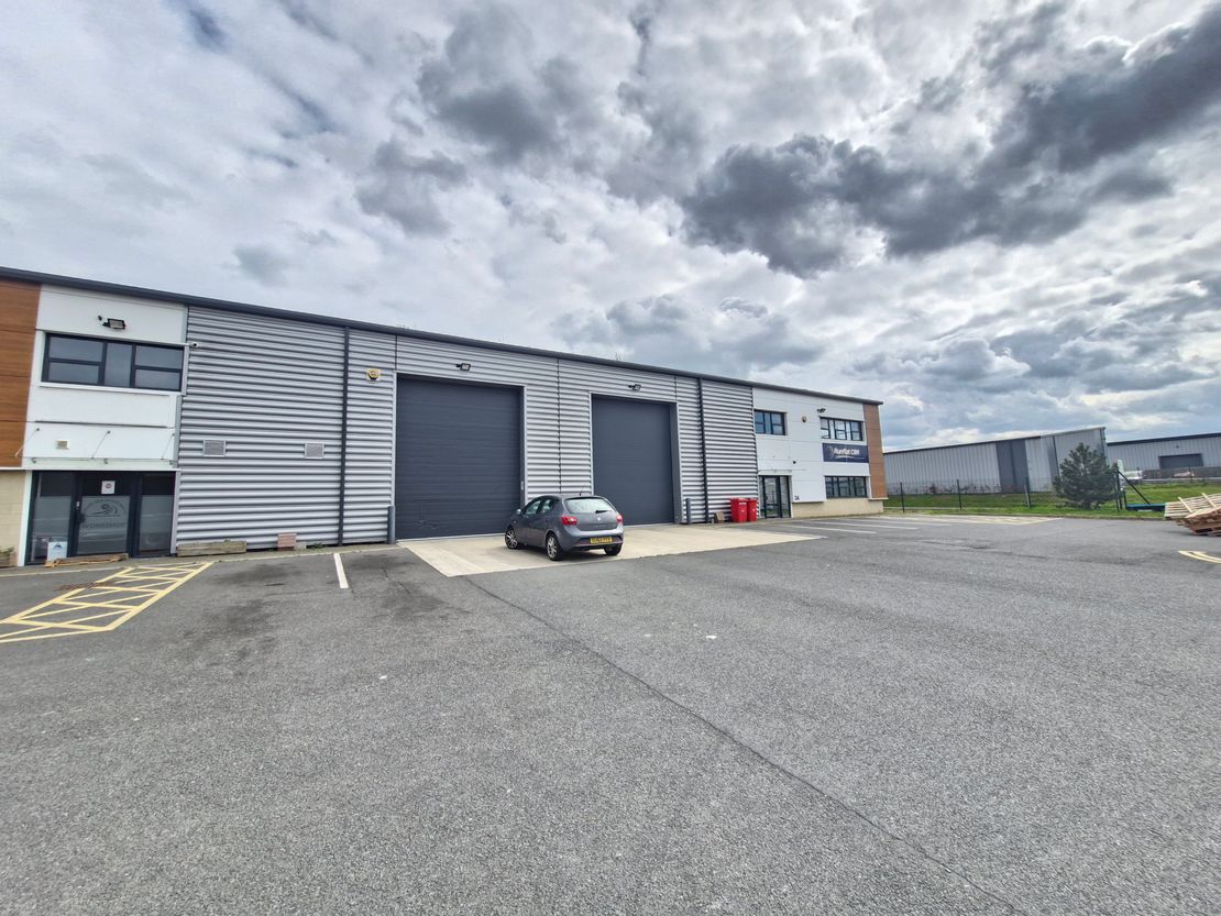 Unit 3A & 3B, Aviator Court, First Avenue, Auckley, Doncaster, South Yorkshire, DN9 3QZ