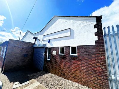 Property Image for 24 Bates Road, Romford, RM3 0JH