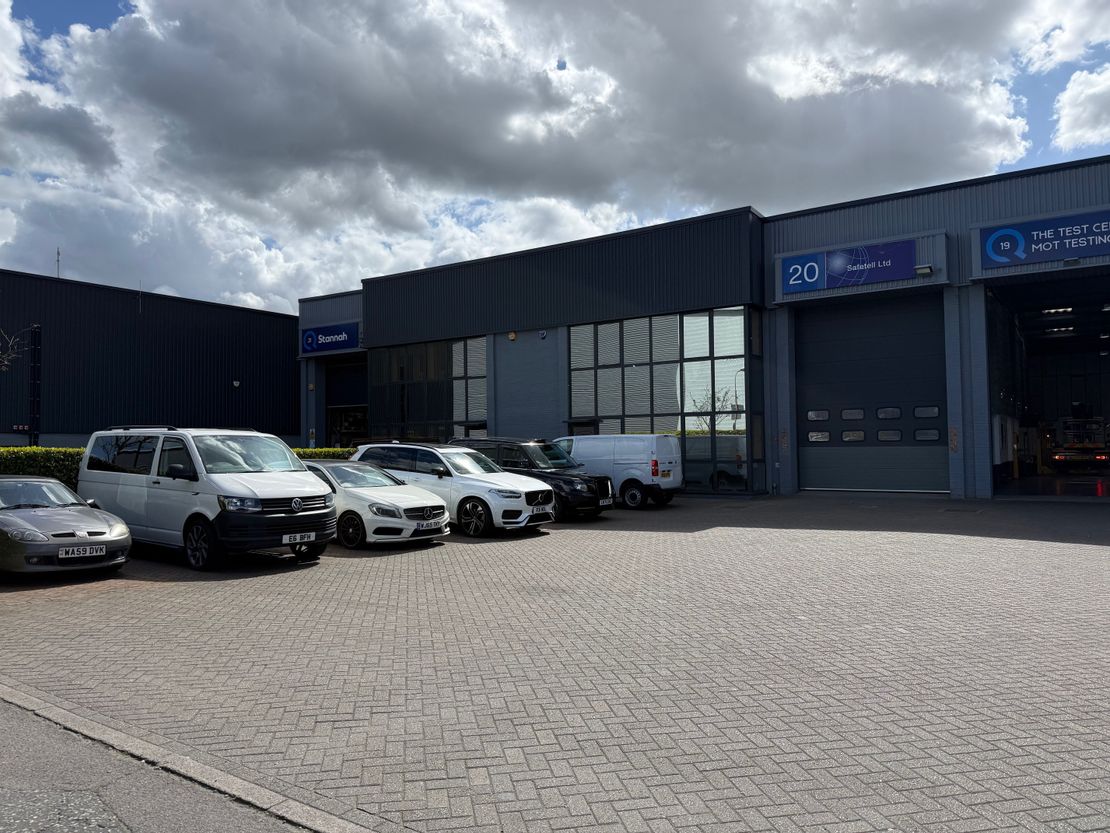 20 Applegarth Drive, Questor, Dartford, Kent, DA1 1JD