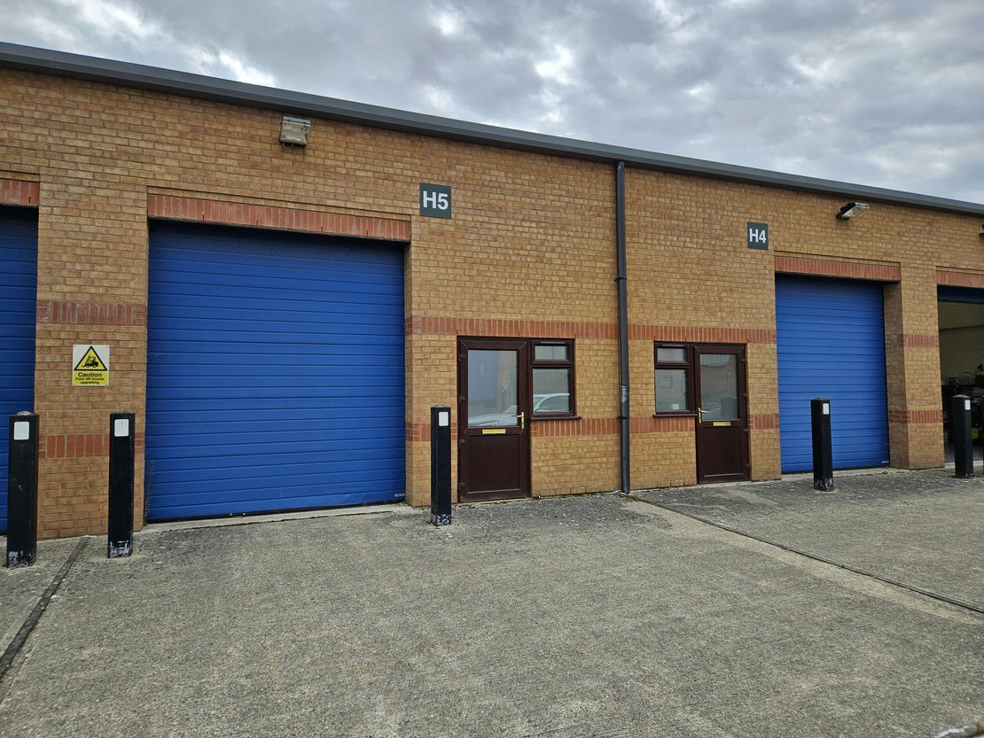 Unit H4 & H5, Abbey Farm Commercial Park, Horsham St. Faith, NR10 3JU
