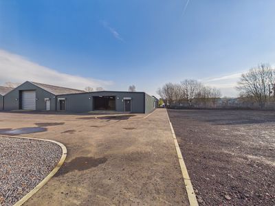 Property Image for Unit 4A, Ayr Road, Cumnock, East Ayrshire, KA18 1EF