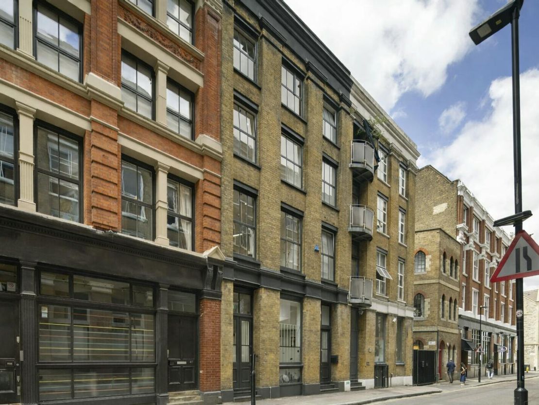 2nd Floor, 49 Tabernacle Street, Shoreditch, EC2A 4AA