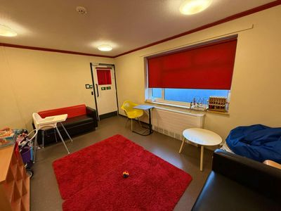 Property Image for 198-200 Dunsbury Way, Havant, PO9 5BG
