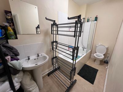Property Image for 544 Christchurch Road, Bournemouth, Dorset, BH1 4BE