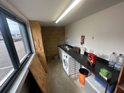 Property Image for Unit 20 Connect 27 Business Park, Twin Oaks Drive, Polegate, East Sussex, BN26 6GP