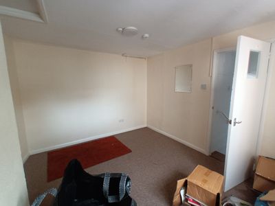 Property Image for 48 & 48a High Street, Crediton, Devon, EX17 3JT