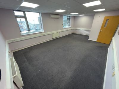 Property Image for 67 Milford Rd, Reading RG1 8LG, UK
