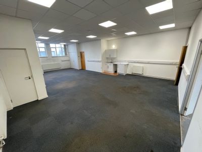 Property Image for 67 Milford Rd, Reading RG1 8LG, UK