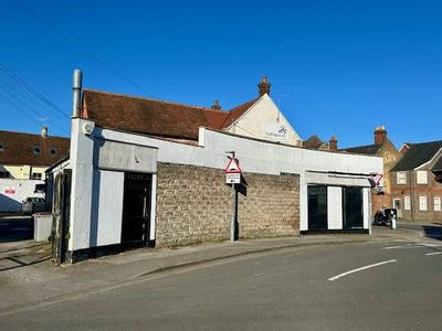 Property Image for 56 Bartholomew Street, Newbury, West Berkshire, RG14 5QA