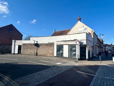 Property Image for 56 Bartholomew Street, Newbury, West Berkshire, RG14 5QA