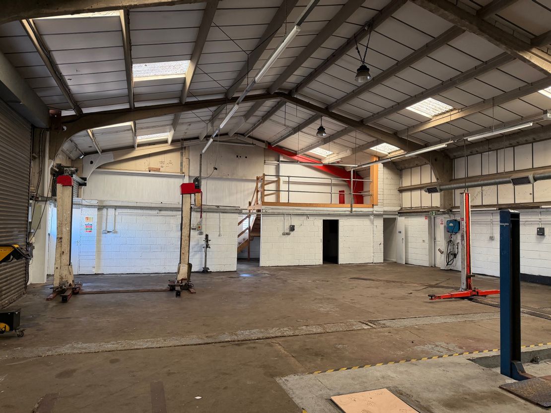 Ampere Rd, Newbury RG14