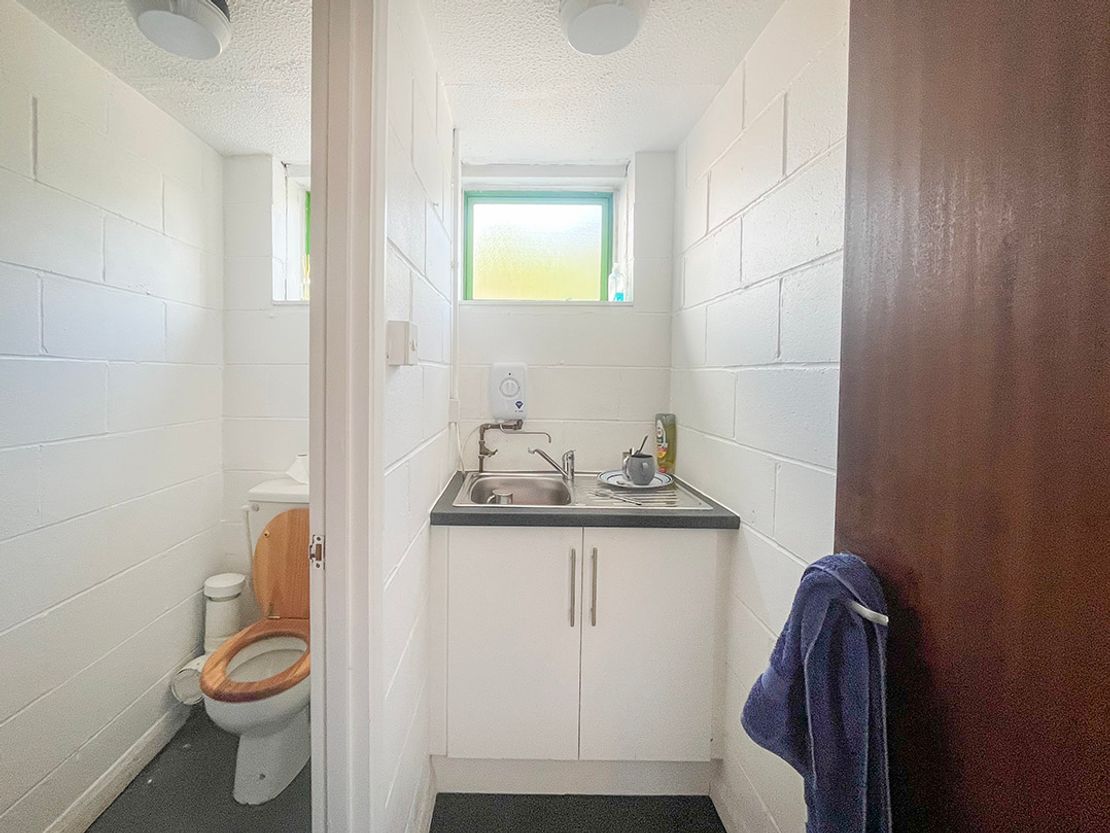 Units 4 & 5 Kingsley Business Park, Kingsley, GU35 9LY