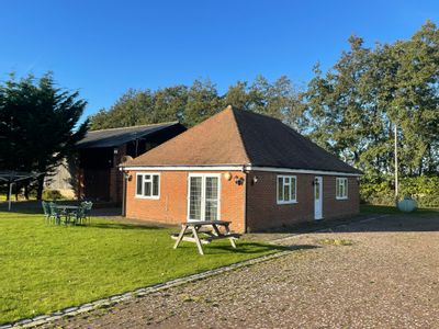 Property Image for New Barn, Park Lane, Boughton Monchelsea, Maidstone, Kent, ME17 4JJ