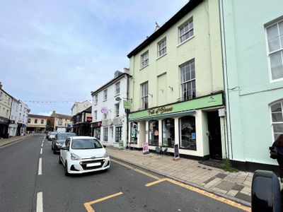 Property Image for 14-16 Castle Street, Christchurch, Dorset, BH23 1DT
