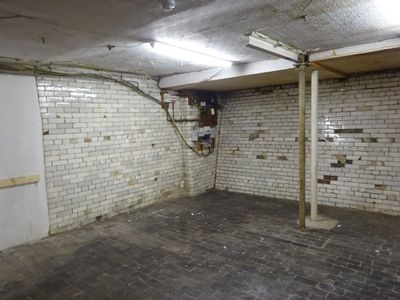 Property Image for 30 Leeming St, Mansfield NG18 1NA