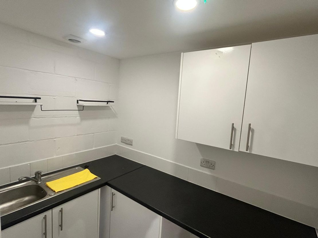 Unit 25B, Knowl Piece, Hitchin, Hertfordshire, SG4 0TY