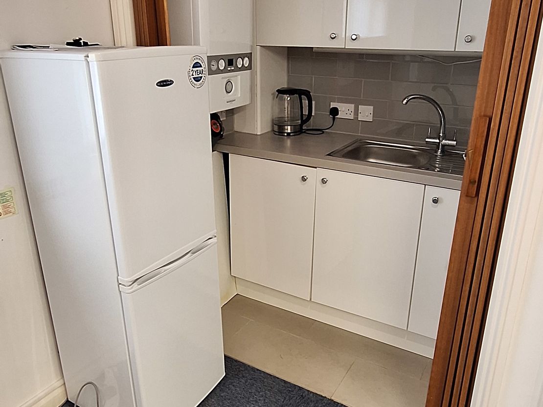 9 Kings Court, Horsham, West Sussex, RH13 5UR