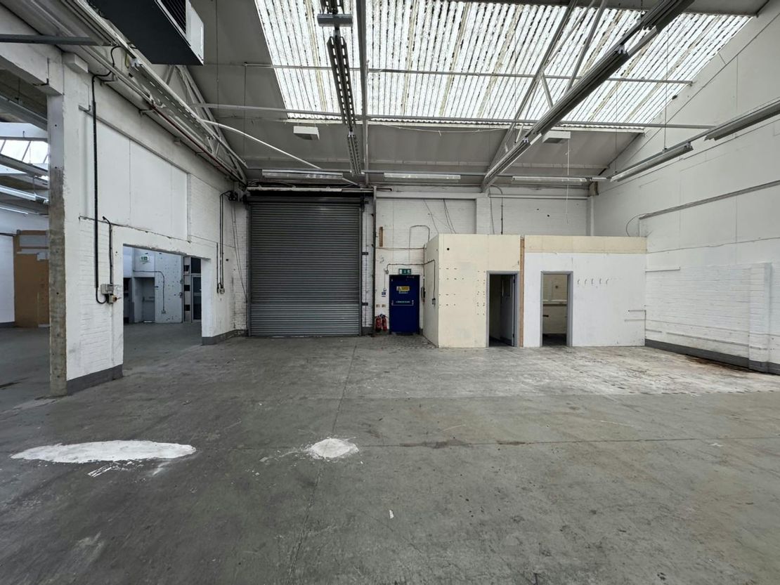 Units 1 & 2 Chesham Business Park, Townsend Road, Chesham, HP5 2AA